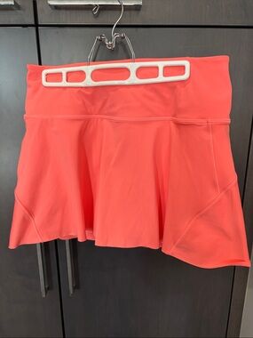 Women’s Athleta Coral Tennis Skort, EUC, Size M